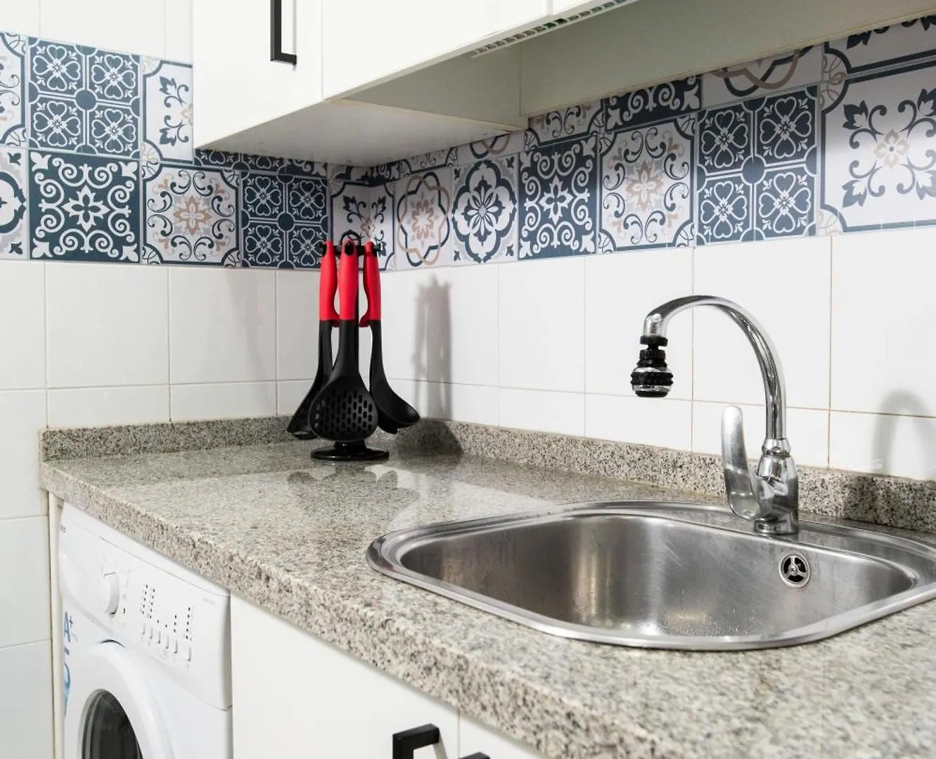 Alohamundi Alfareria II Apartment Seville